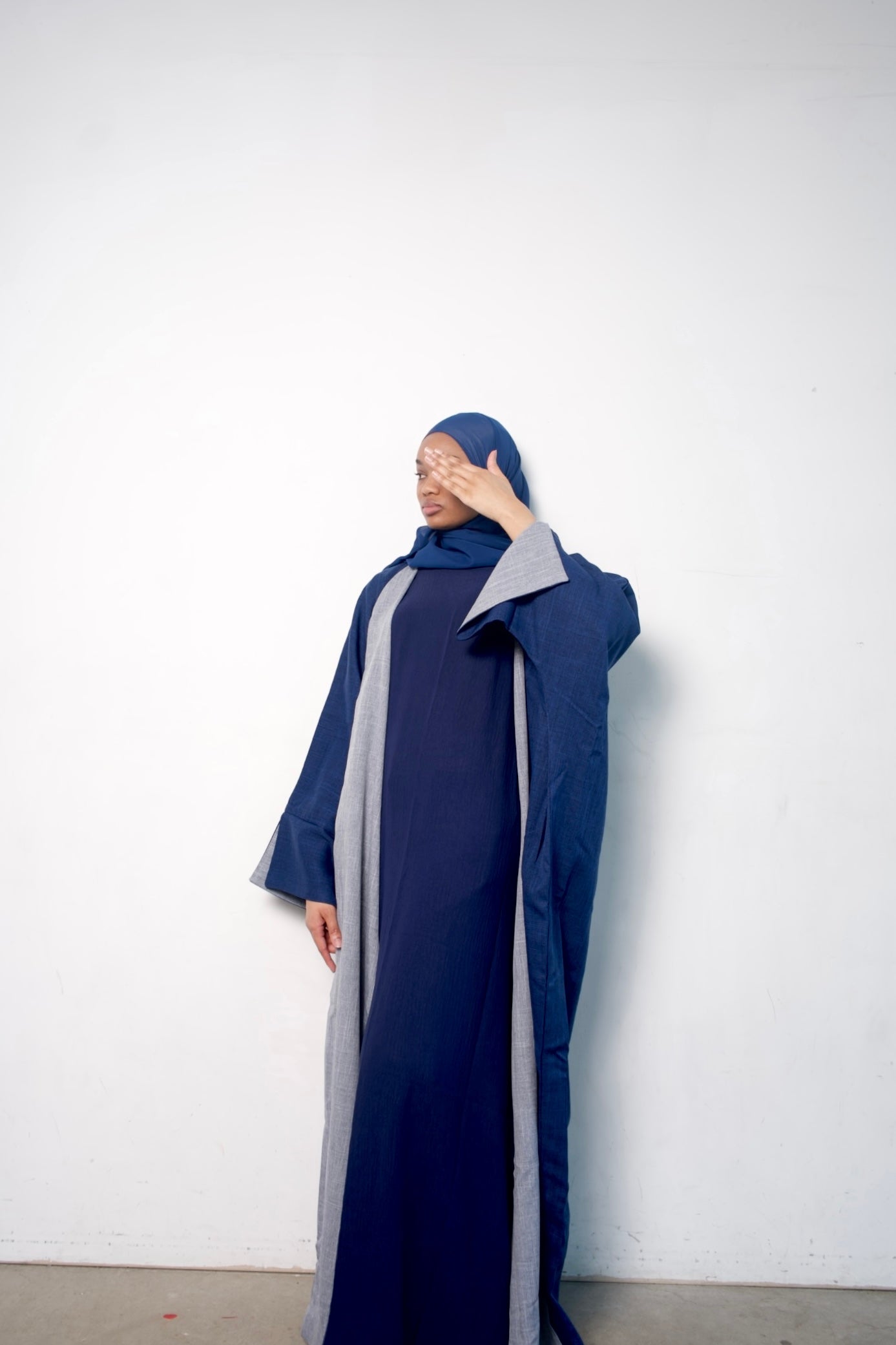 Royal Blue Reversible Linen Abaya Set