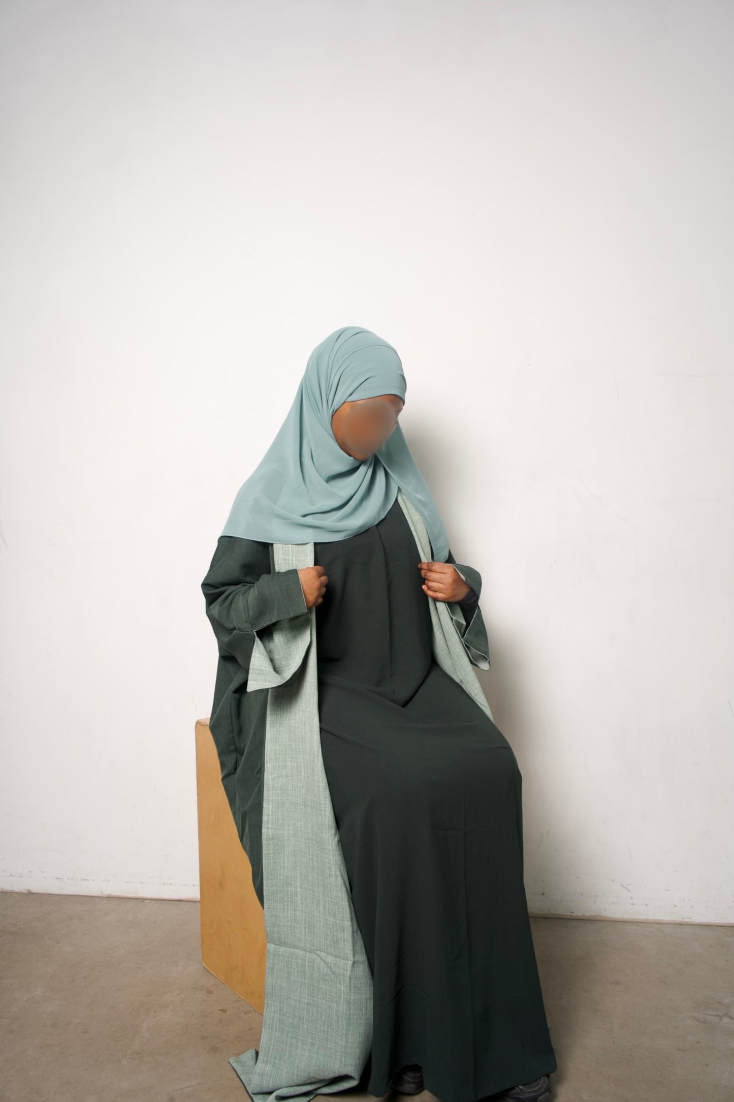 Green Reversible Linen Abaya Set