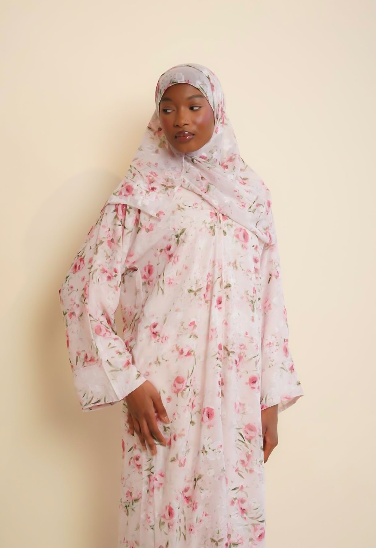 Sakina Open Abaya