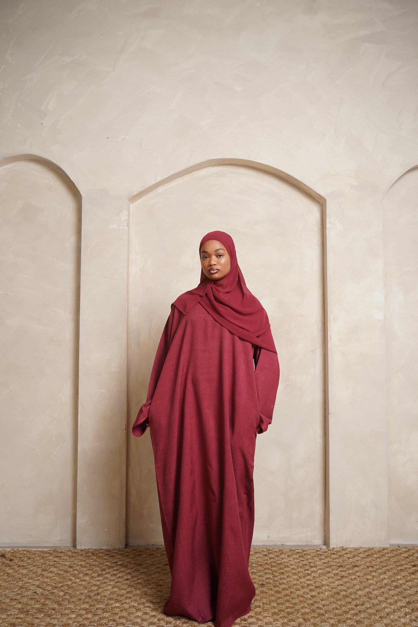 Maroon Linen Abaya