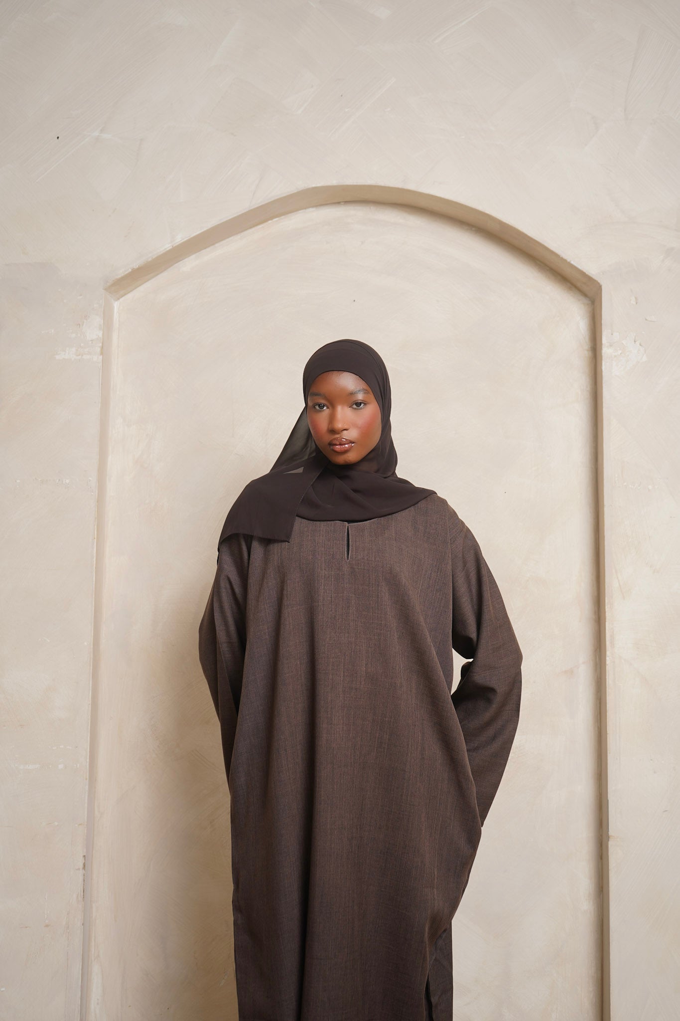 Mocha Linen Abaya